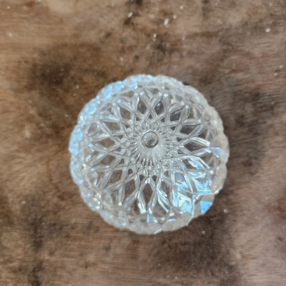 Hershey's Kisses Licensed Crystal Covered Candy Dish